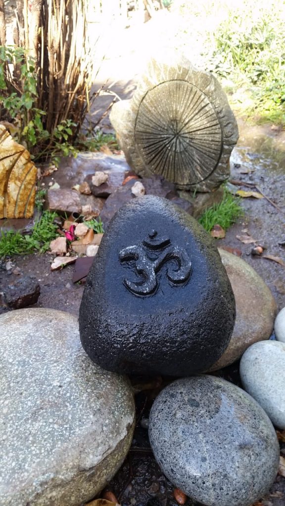 Ideas para decorar tu jardín con piedras y rocas